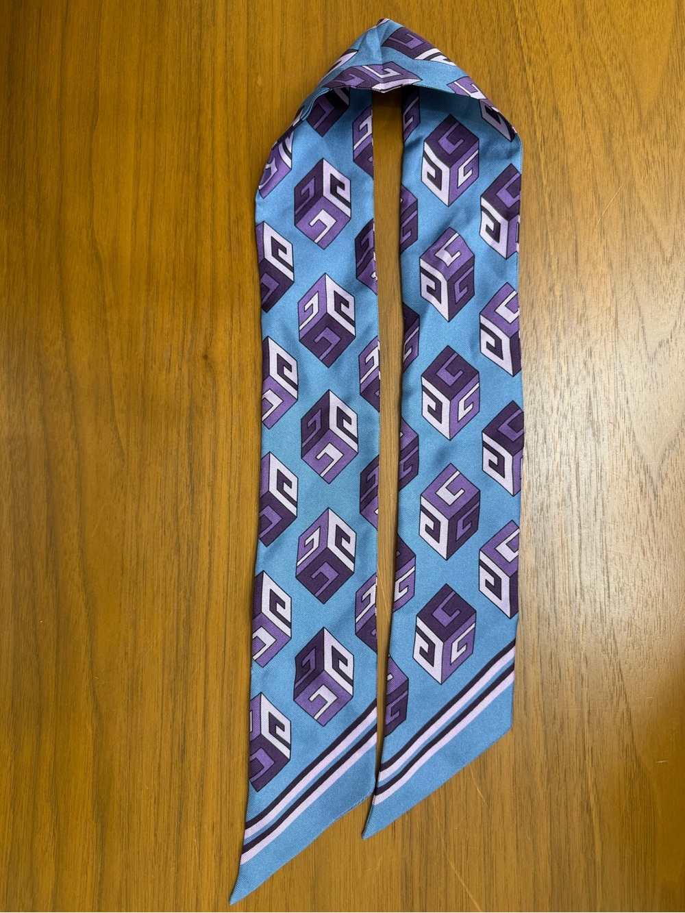 Authentic Gucci Blue & Purple Geometric Silk Ribbon Scarf